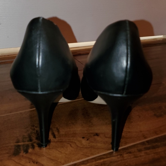 3 inch Black Leather High Heel - Picture 4 of 12
